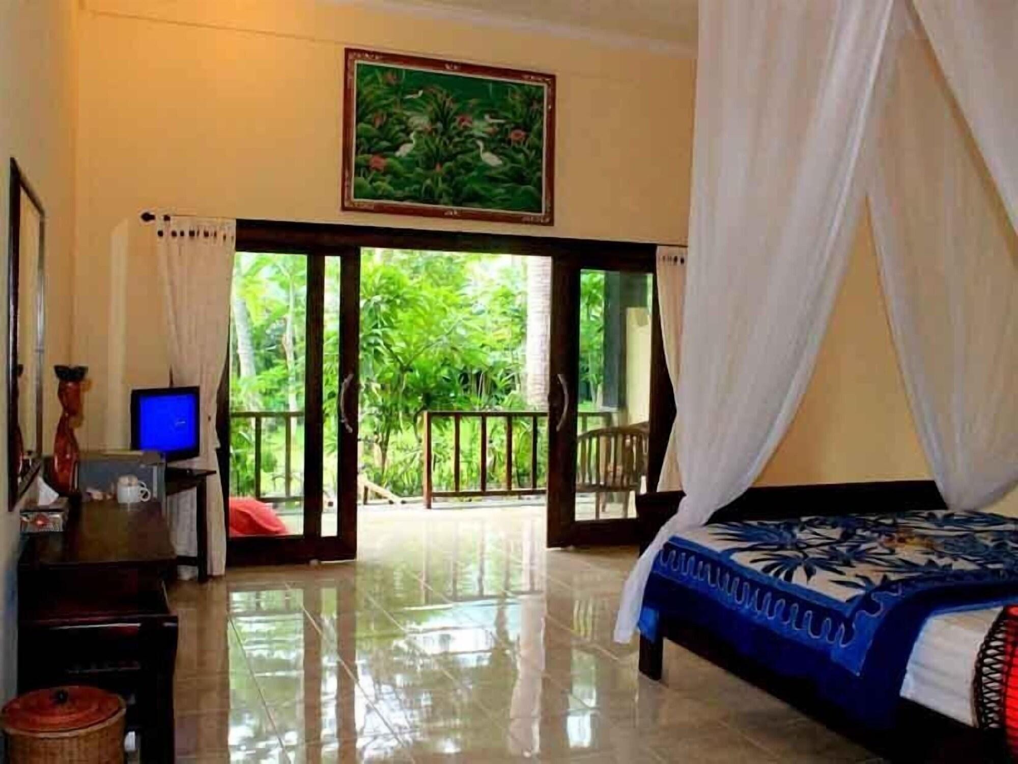 Bali Bhuana Beach Cottages Amed Dış mekan fotoğraf