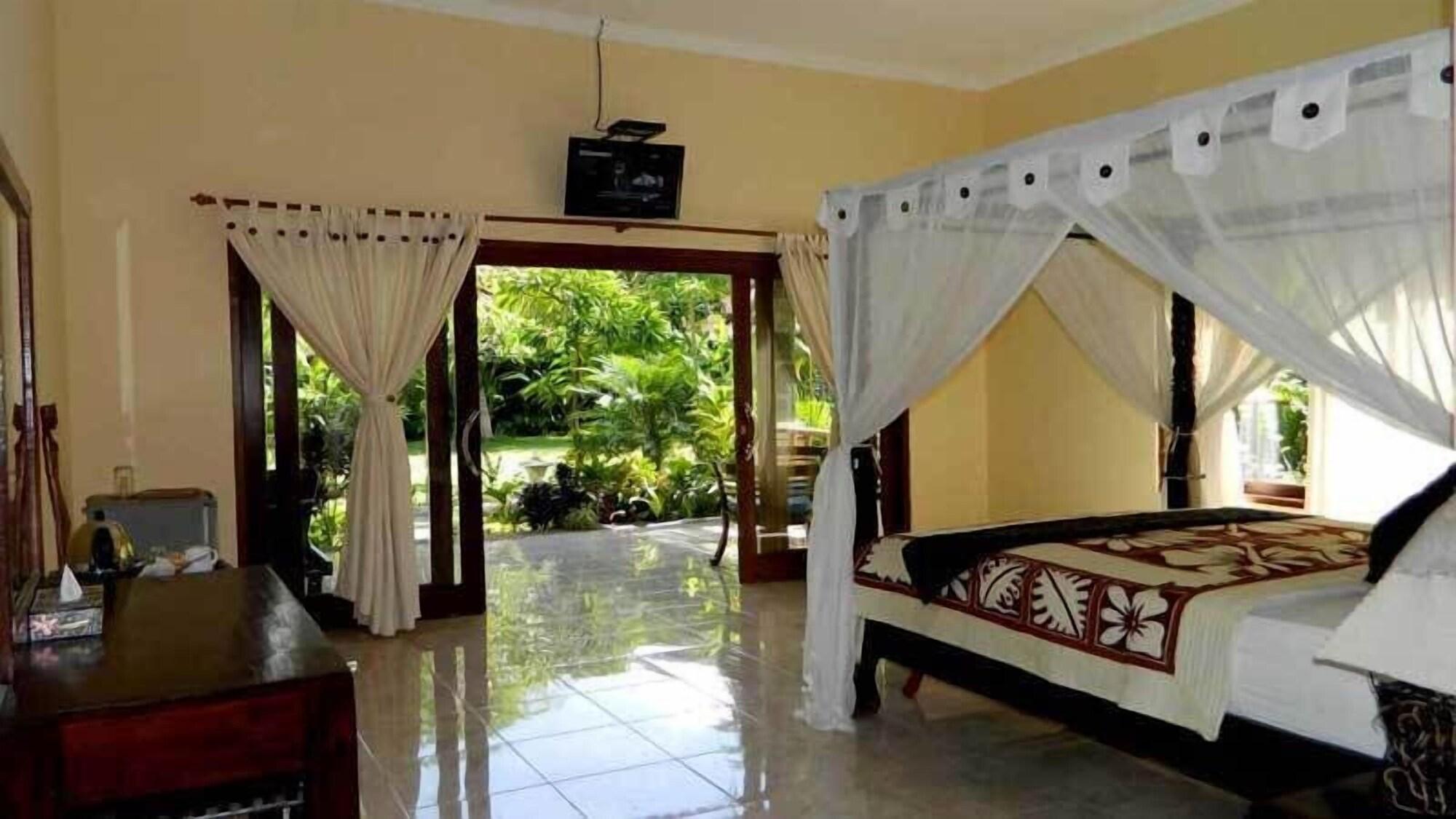 Bali Bhuana Beach Cottages Amed Dış mekan fotoğraf