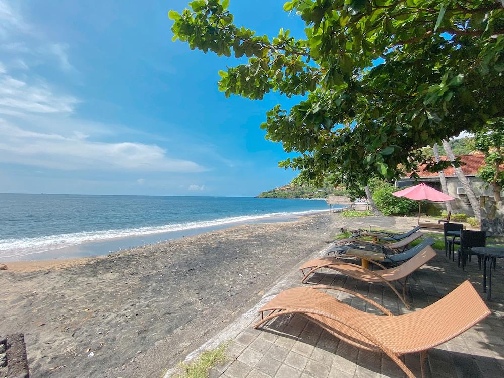 Bali Bhuana Beach Cottages Amed Dış mekan fotoğraf